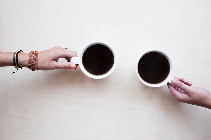 インスタントコーヒーのカフェイン含有量・お茶との比較