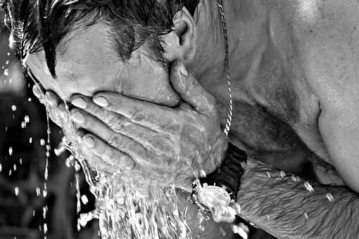 手ぬぐい洗顔の5つの効果・やり方・注意点・手ぬぐいの選び方