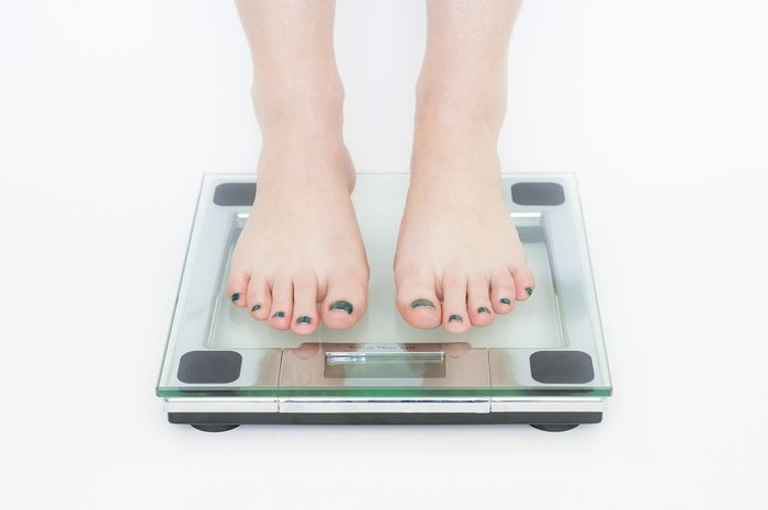 ダイエットと筋肉｜体重/食事量・筋肉がつくサプリ・筋トレ