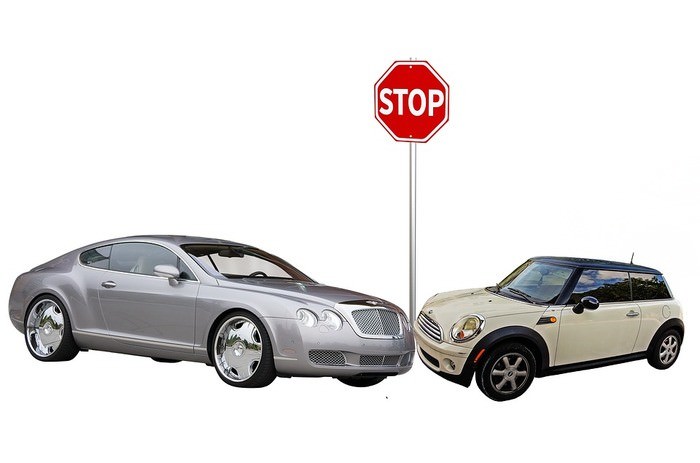 安全性の高いおすすめの軽自動車比較・普通車との安全性比較
