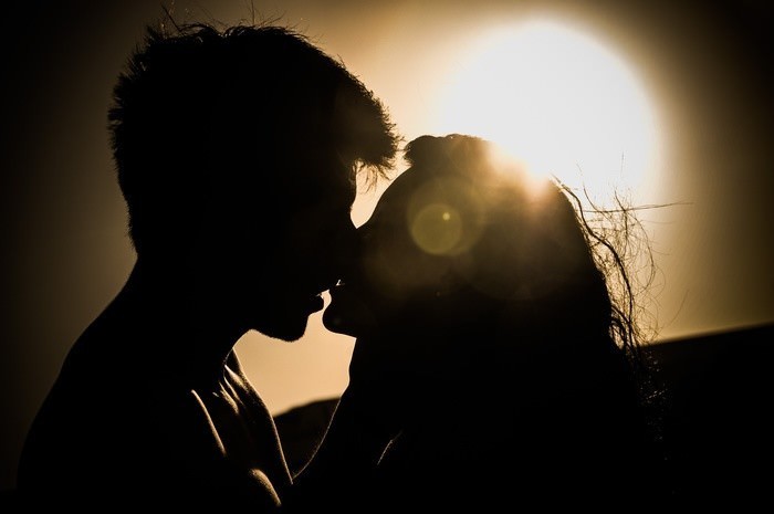 デートでキスする方法8つ・デートでキスしたくなる瞬間 