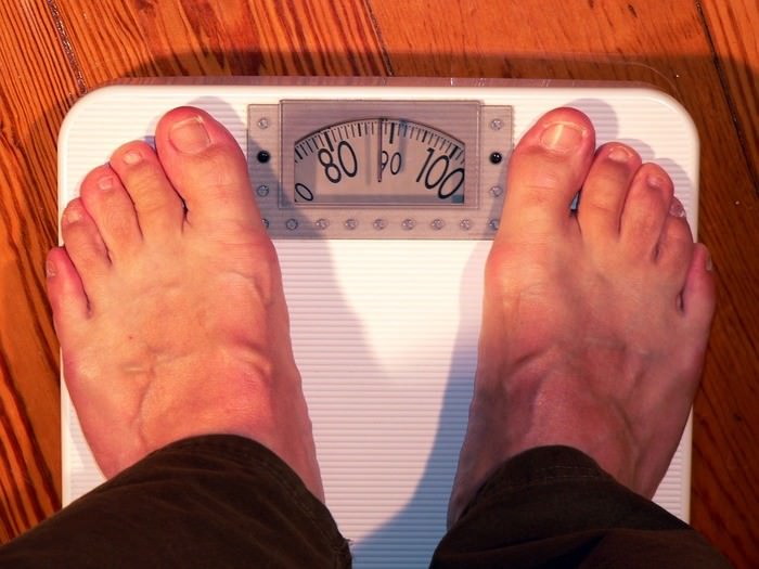 太りやすい人の特徴・食べ物ランキング・体質改善方法・原因